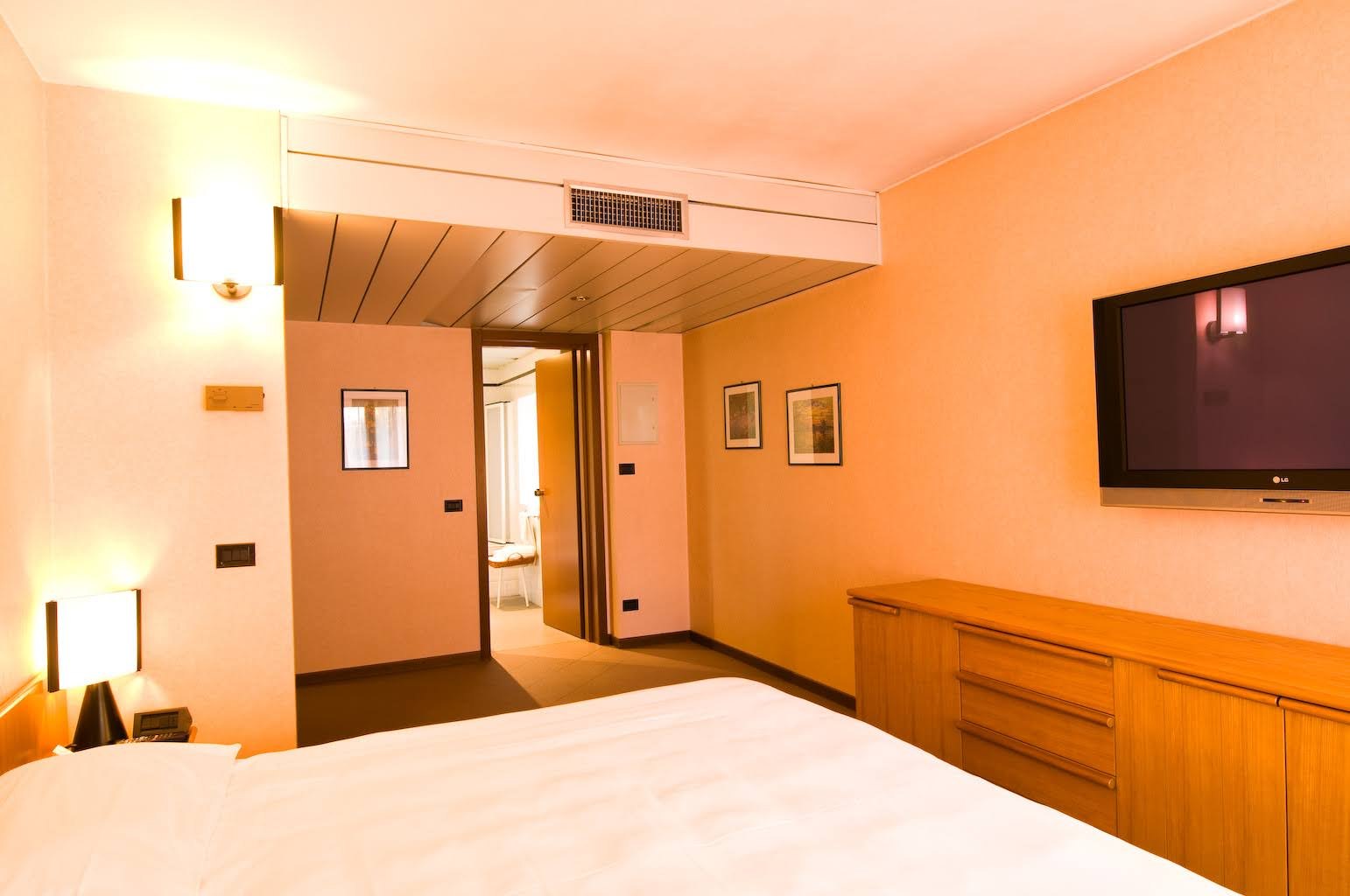 Active Room